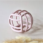 Rammelaartje Siliconen Flexibele Motoriek Bal - Zachtroze