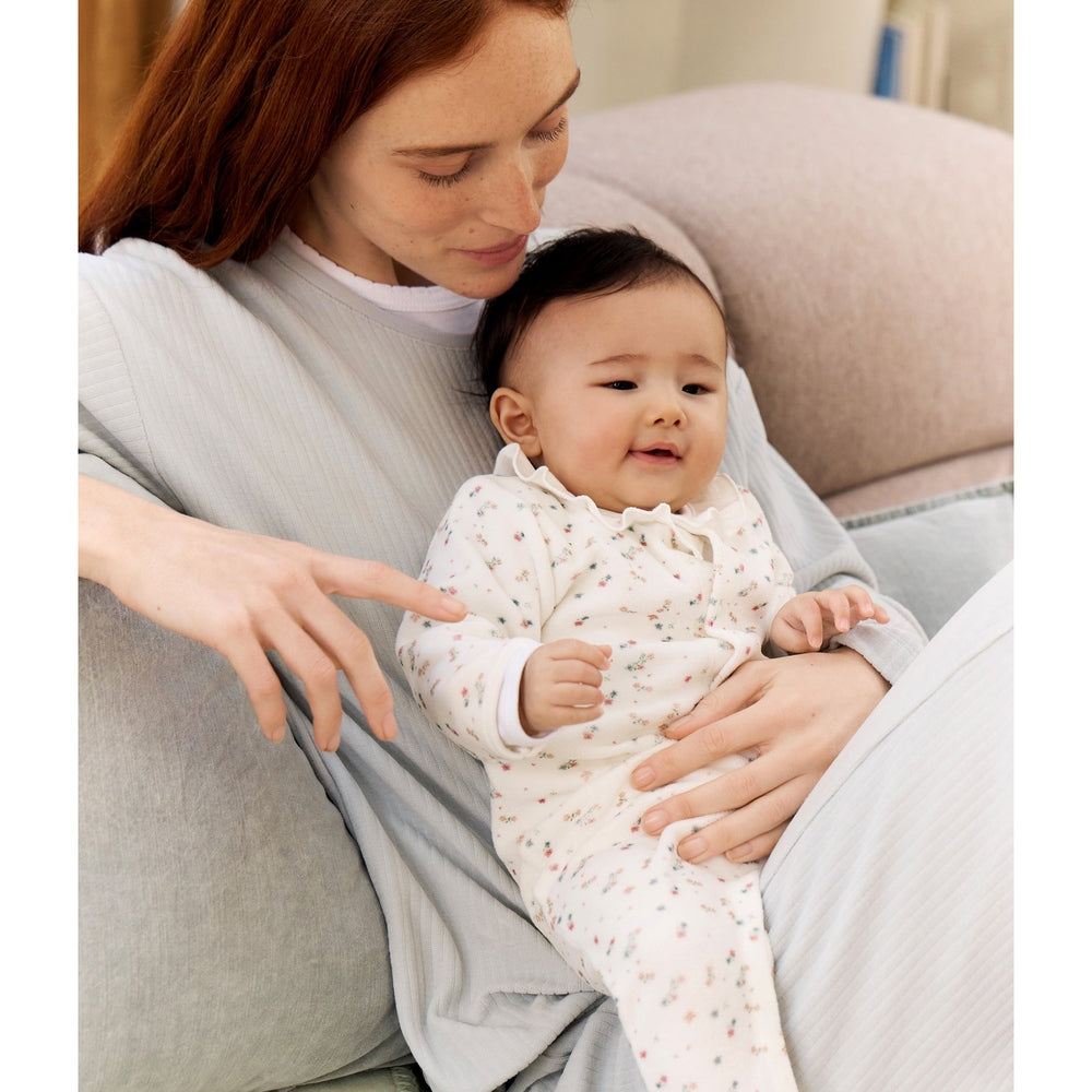 Petit Bateau Baby Pyjama Met Kraag En Bloemetjesprint