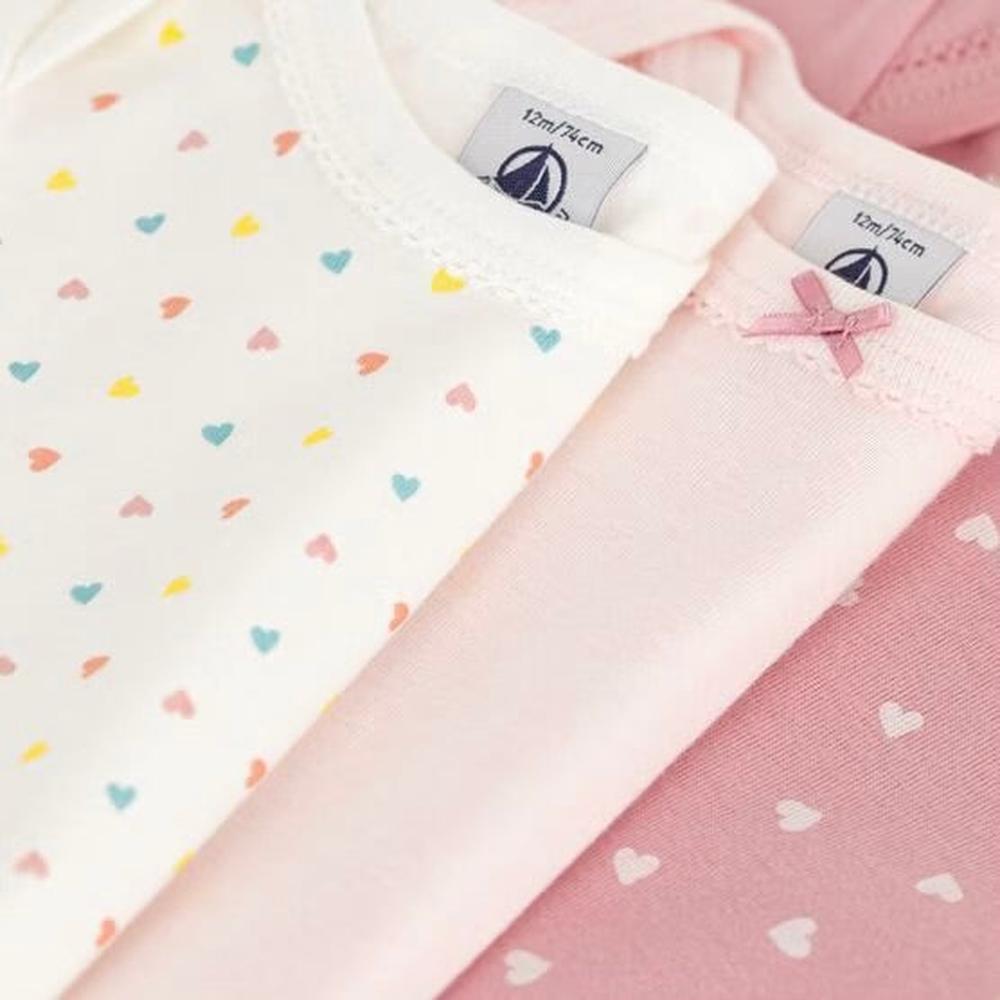 Petit Bateau Set Van 3 Katoenen Rompers Met Korte Mouwen En Hartjesprint