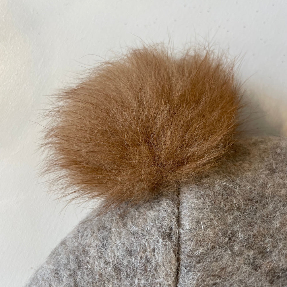 Wollen Muts Met Alpaca Pompons - Beige