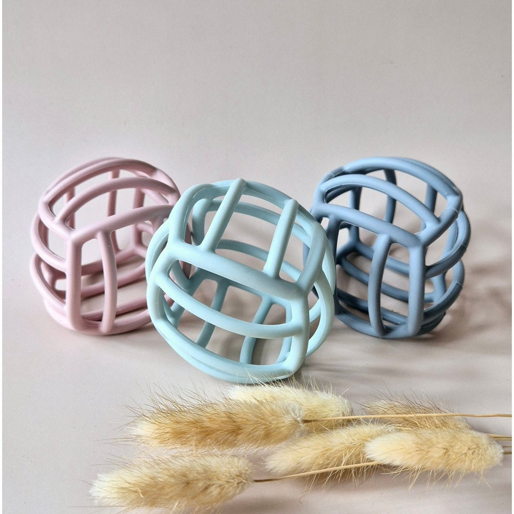 Rammelaartje Siliconen Flexibele Motoriek Bal - Zachtroze