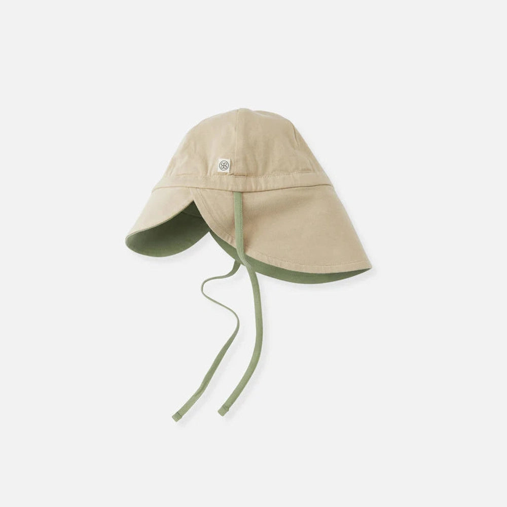 Cloby Zonnehoedje in Olive Green/Sandy Beach – UPF 50+