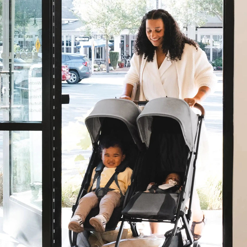 Uppababy Minu Duo poussette Greyson Charcoal Mélange, châssis Carbon, avec cuir brun