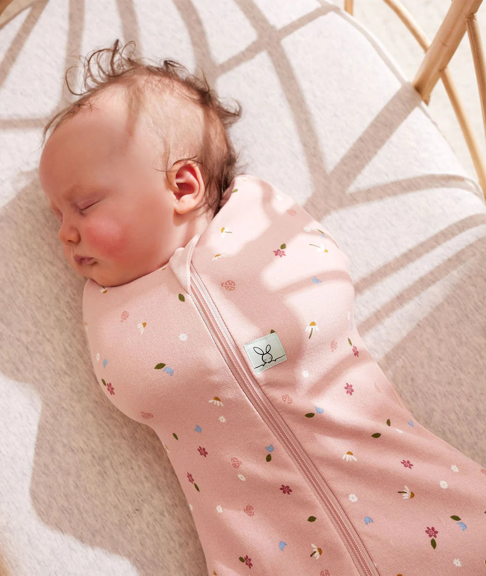 Ergopouch Cocoon Combi Slaapzak Baby + Inbakerslaapzak 0,2 Tog 0-3M - Daisies