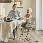 Leander Louie Eetstoel - Meegroeiende Kinderstoel - Cappuccino